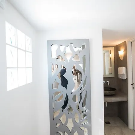 スパネリス Mykonos Town