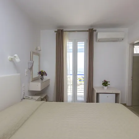 斯潘纳里斯酒店 酒店