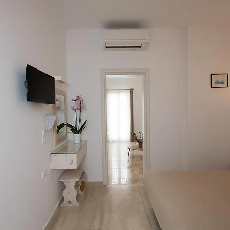 Spanelis Hotel 2*
