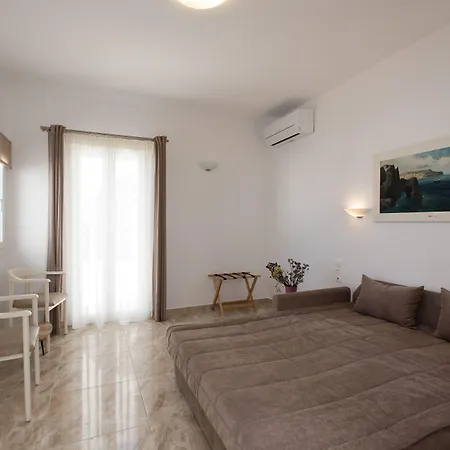 Spanelis 2* Mykonos Town