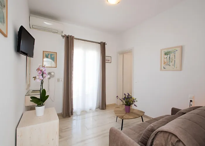 Spanelis 2* Mykonos Town